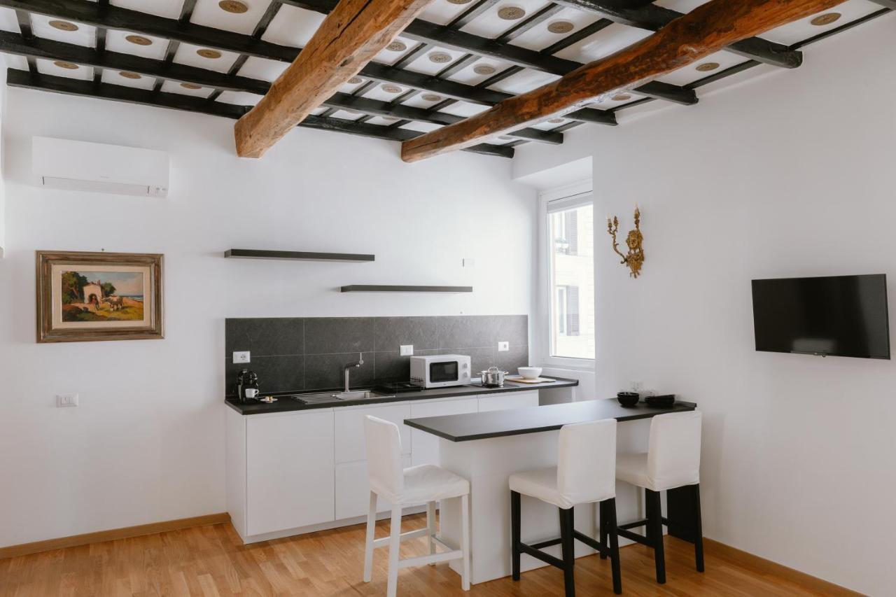 Charming Frattina - 2 Bathrooms New Apartment Rome Bagian luar foto