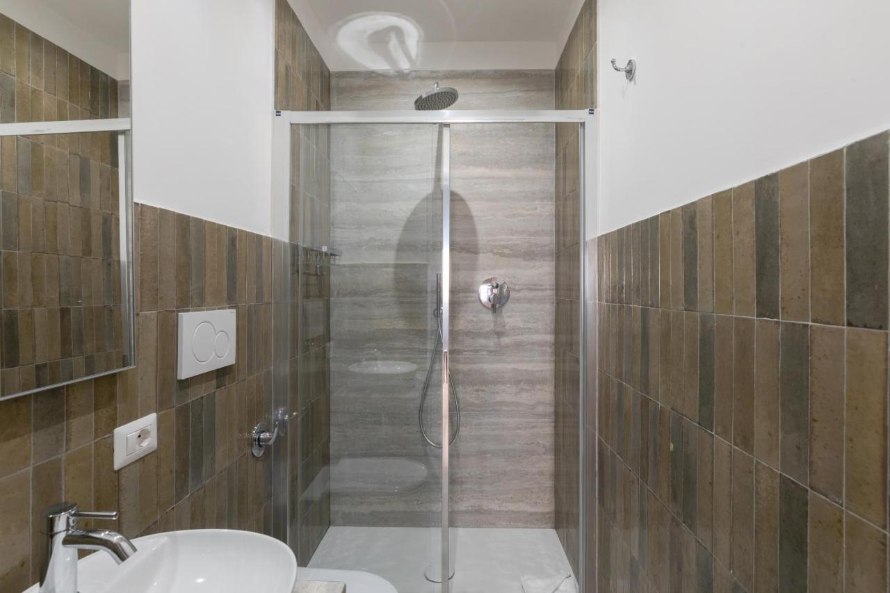 Charming Frattina - 2 Bathrooms New Apartment Rome Bagian luar foto